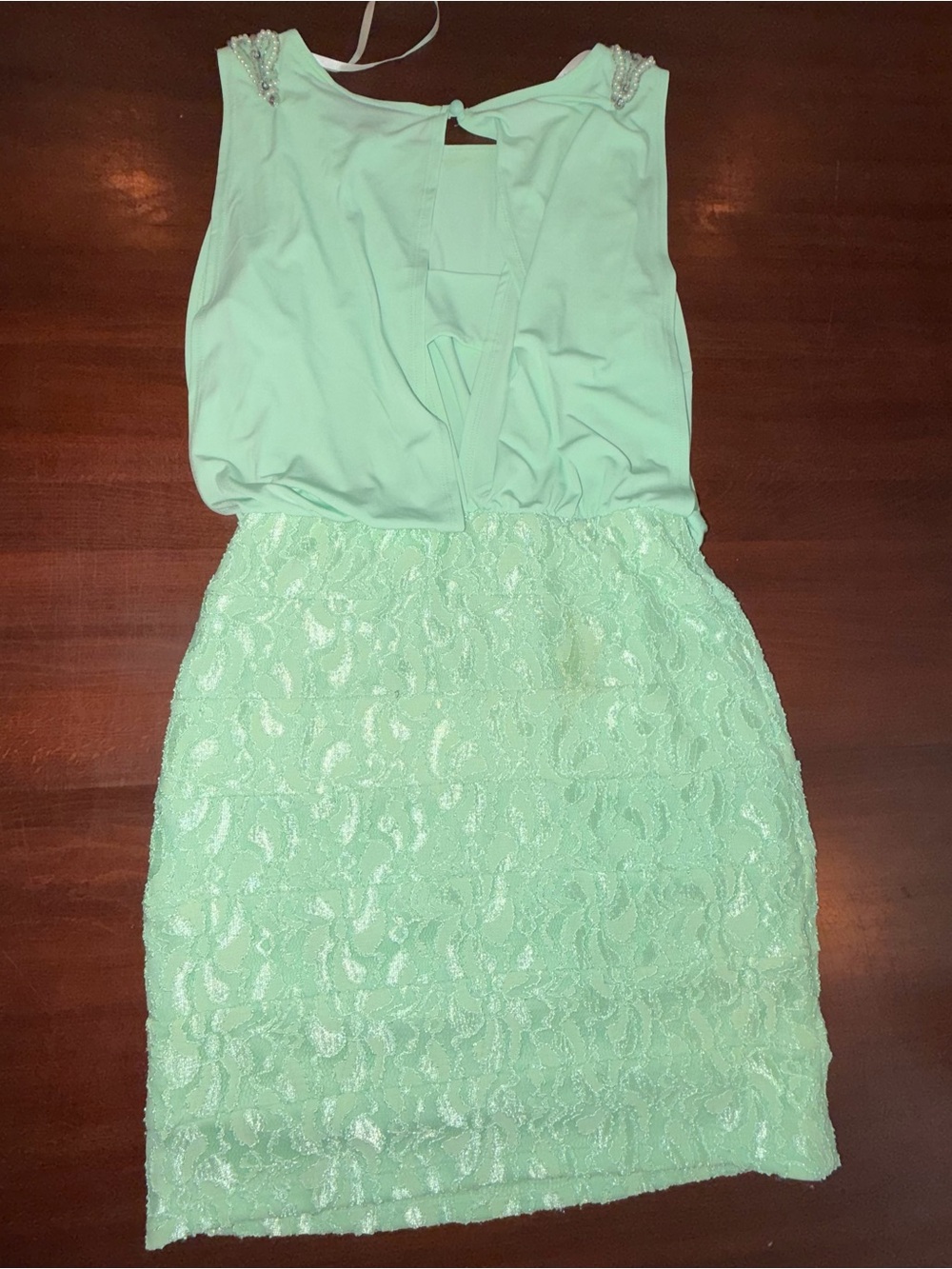 Deb Mint Green Lace Beaded Open Back Mini Dress Size 7 - Picture 2 of 7